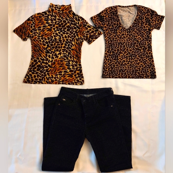 ARMANI EXCHANGE Jeans ๐ Pants, Two T-shirts Animal Print Leopard ๐ Print - Picture 1 of 12